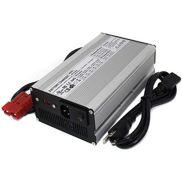 Caricabatterie PowerSmart 42V 4 pin XLR per VICTORIA Caricabatterie PowerSmart 42V 4 pin XLR per VICTORIA